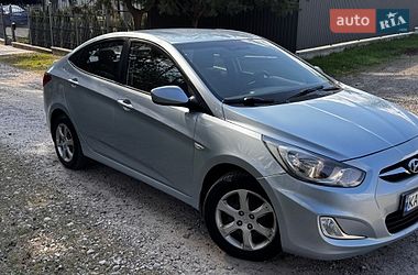 Седан Hyundai Accent 2011 в Василькове