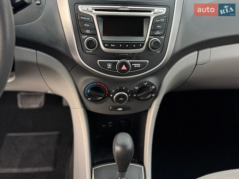 Седан Hyundai Accent 2017 в Днепре