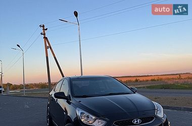 Седан Hyundai Accent 2017 в Пустомытах