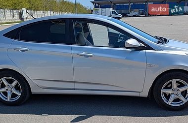 Седан Hyundai Accent 2011 в Харкові