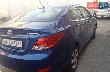 Седан Hyundai Accent 2013 в Киеве