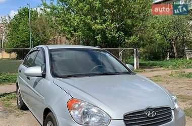 Седан Hyundai Accent 2006 в Чернігові