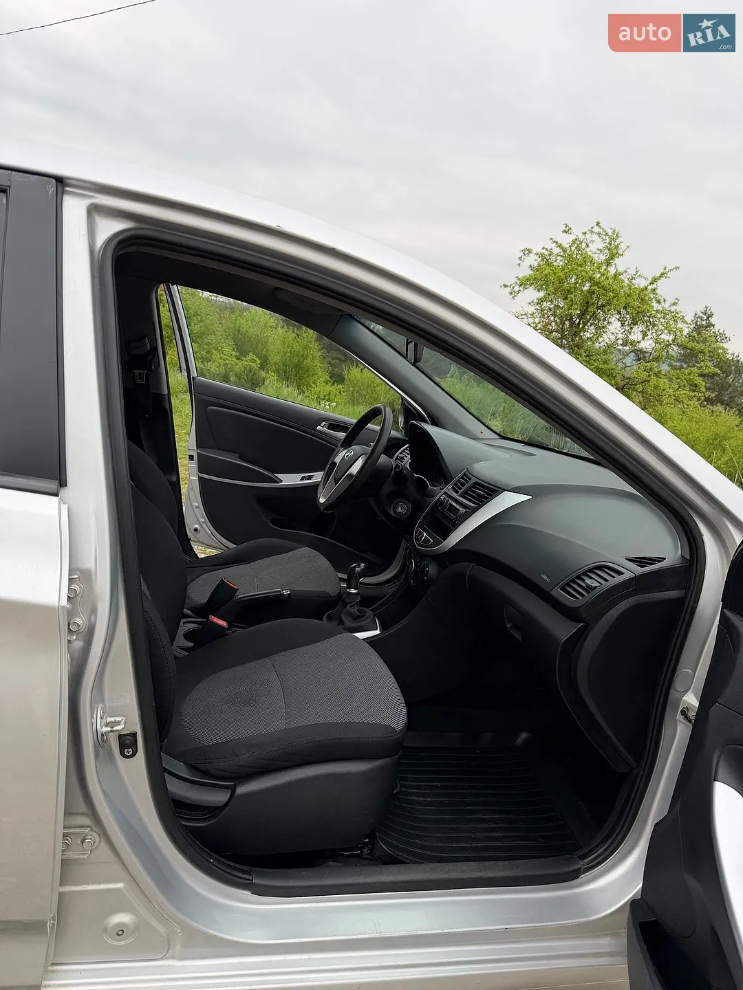 2013 Hyundai Accent - мініатюра 15