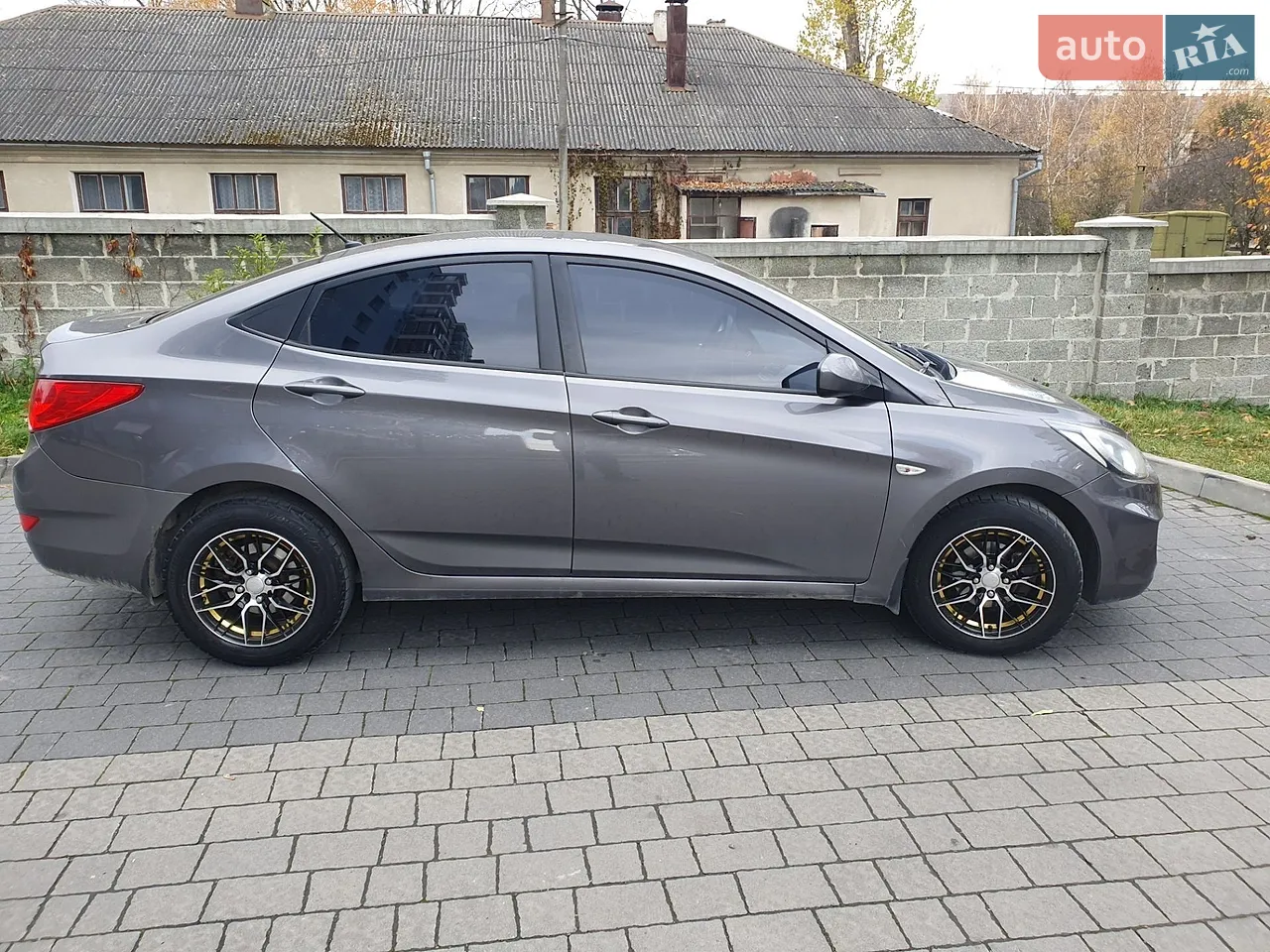 2011 Hyundai Accent - мініатюра 32