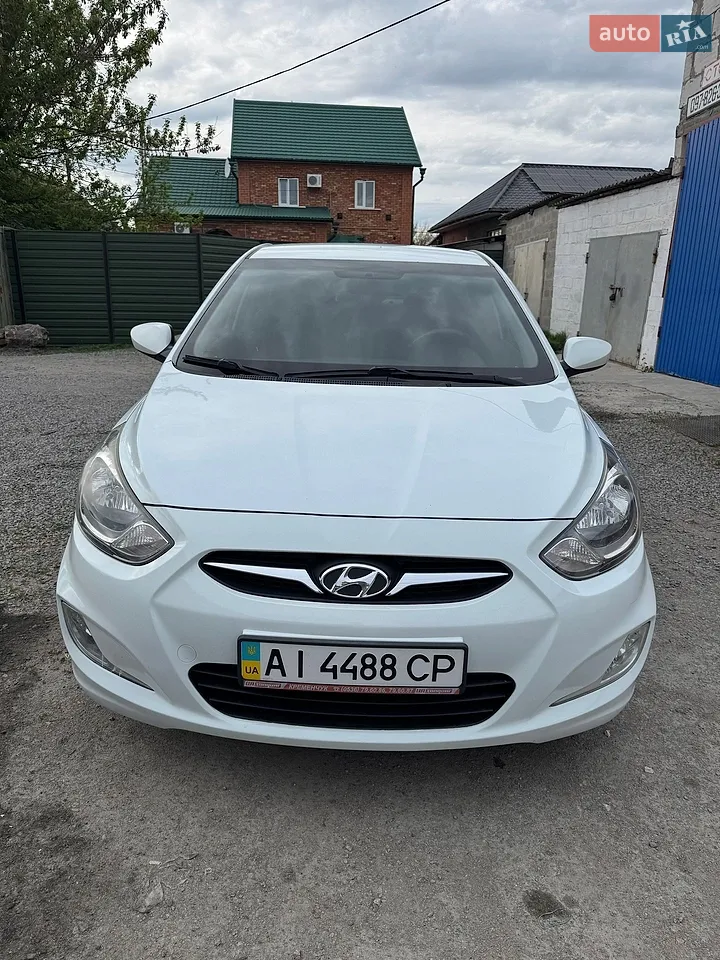 2011 Hyundai Accent - мініатюра 24