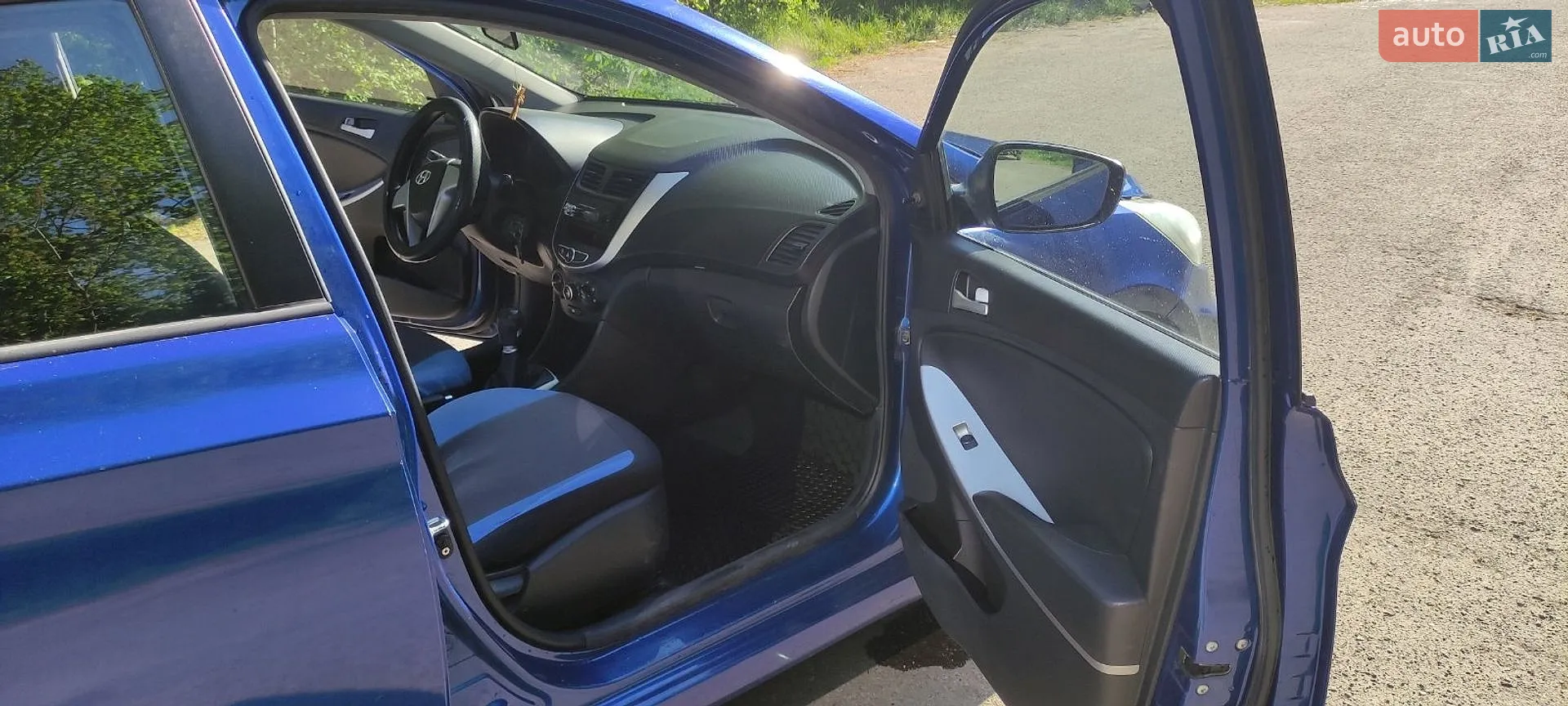 2011 Hyundai Accent - мініатюра 26