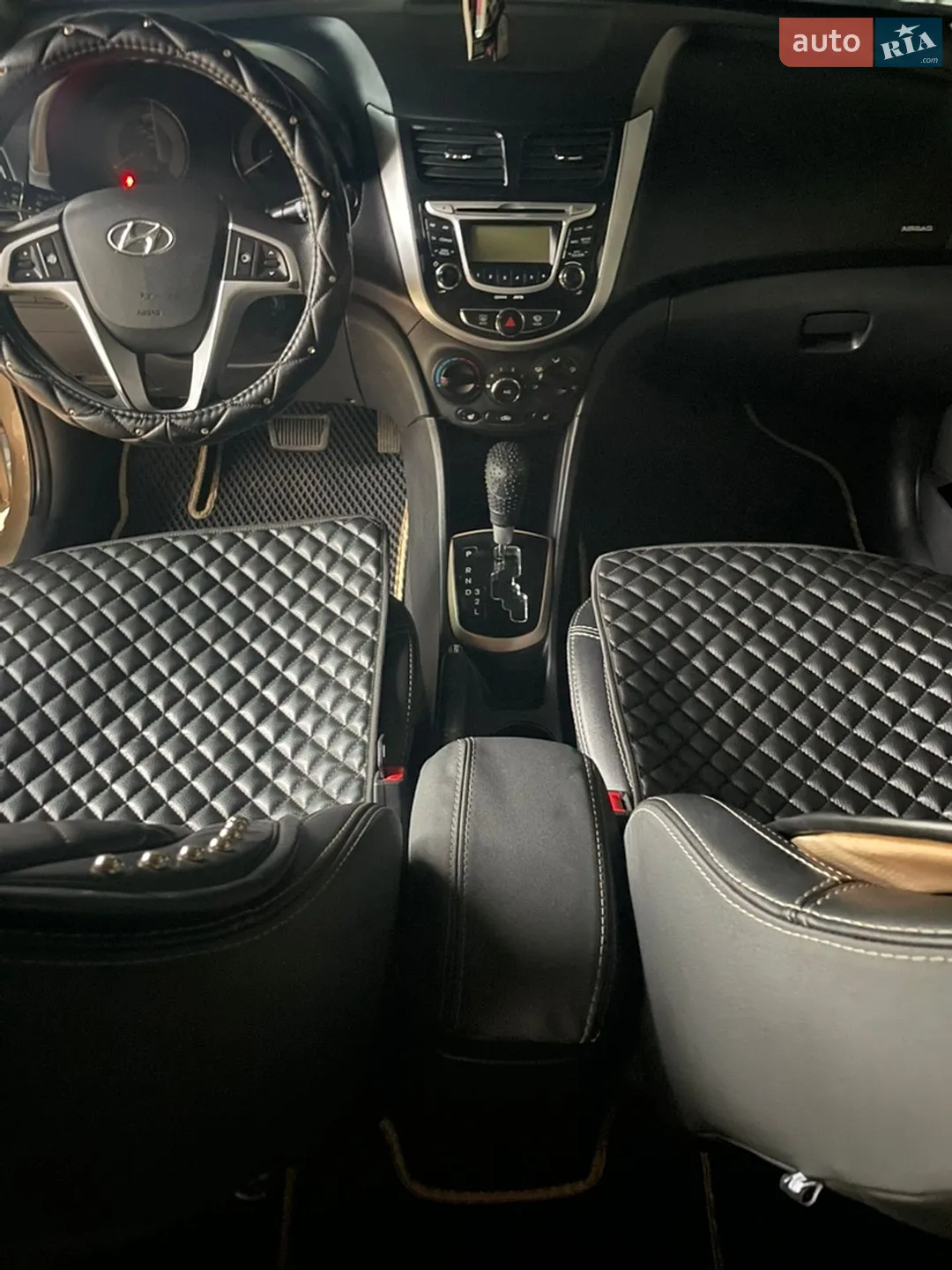 2012 Hyundai Accent - мініатюра 26