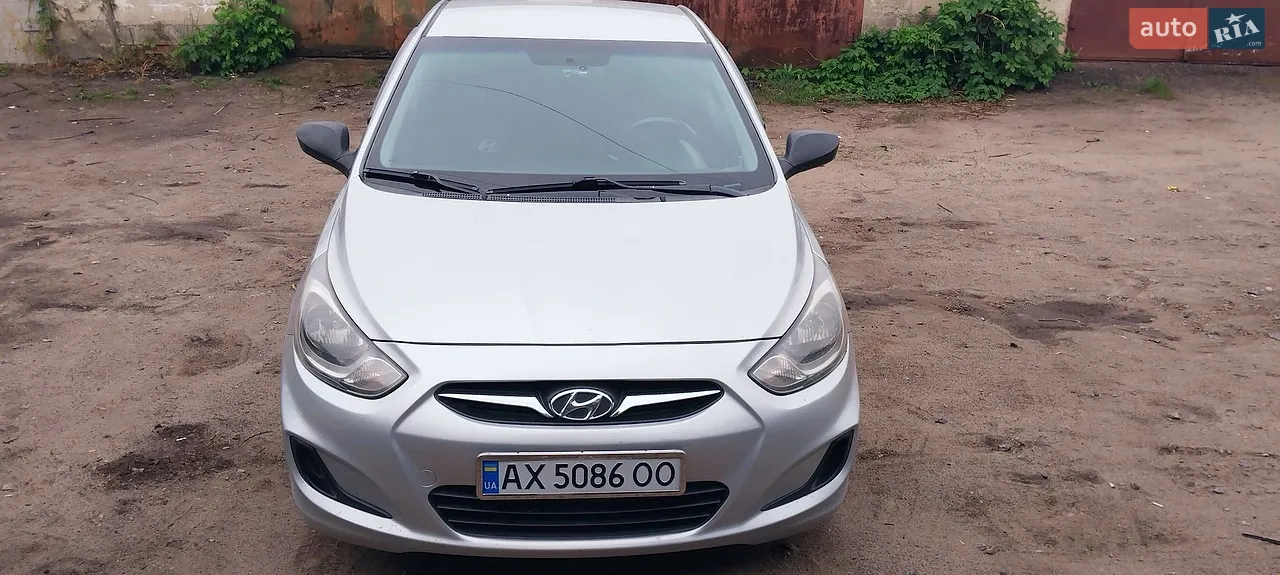 2012 Hyundai Accent - мініатюра 11