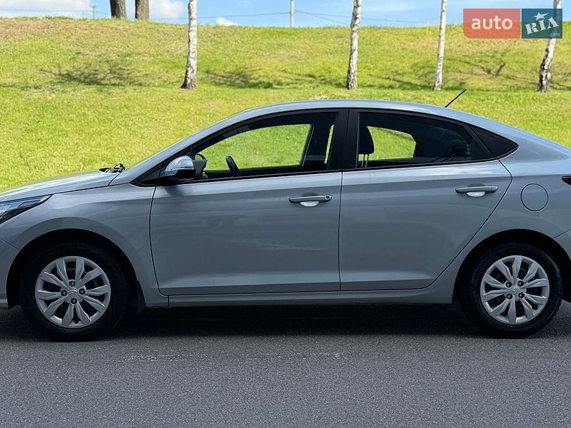 Седан Hyundai Accent 2021 в Киеве