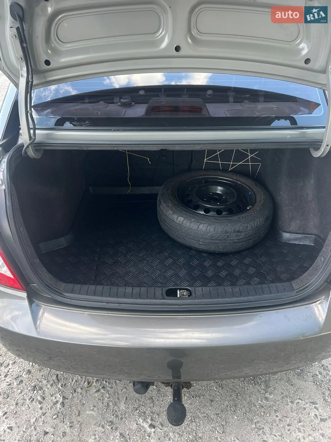 2010 Hyundai Accent - мініатюра 28
