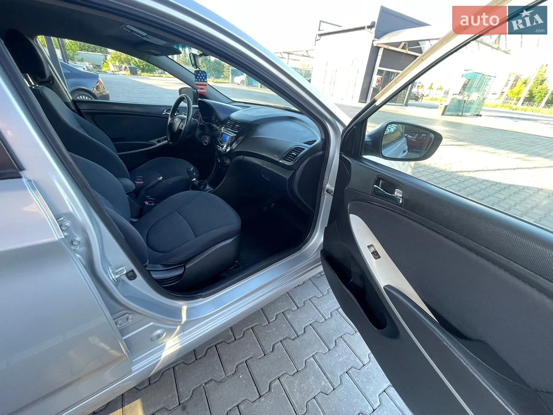 2013 Hyundai Accent - мініатюра 15