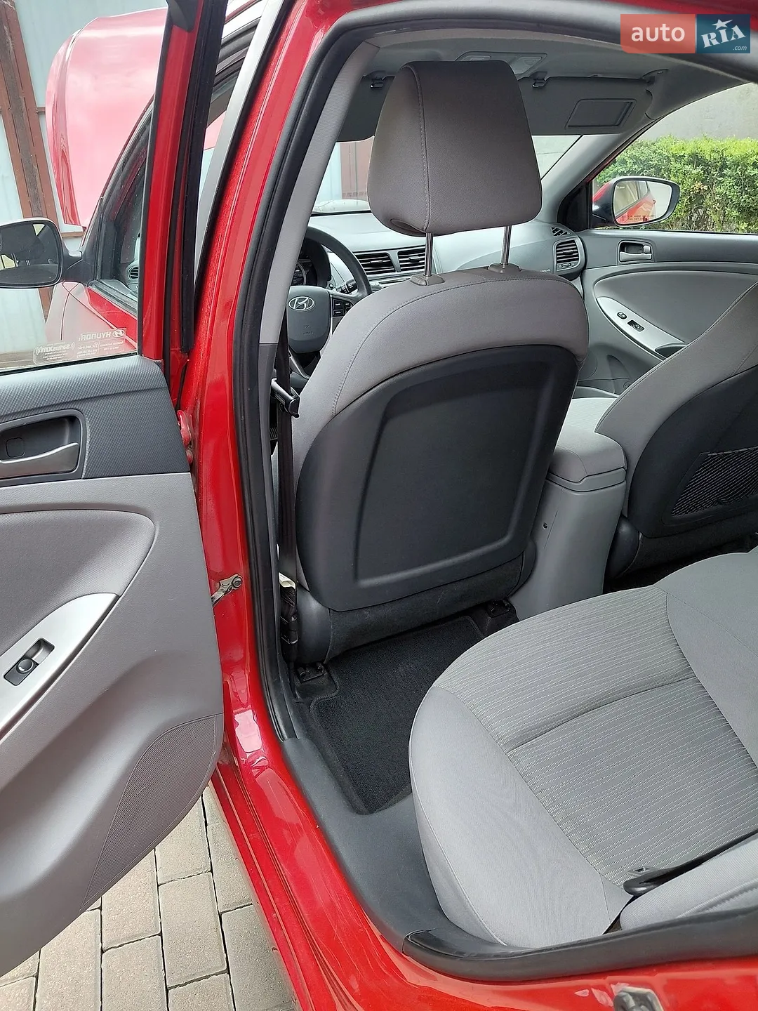 2016 Hyundai Accent - мініатюра 13