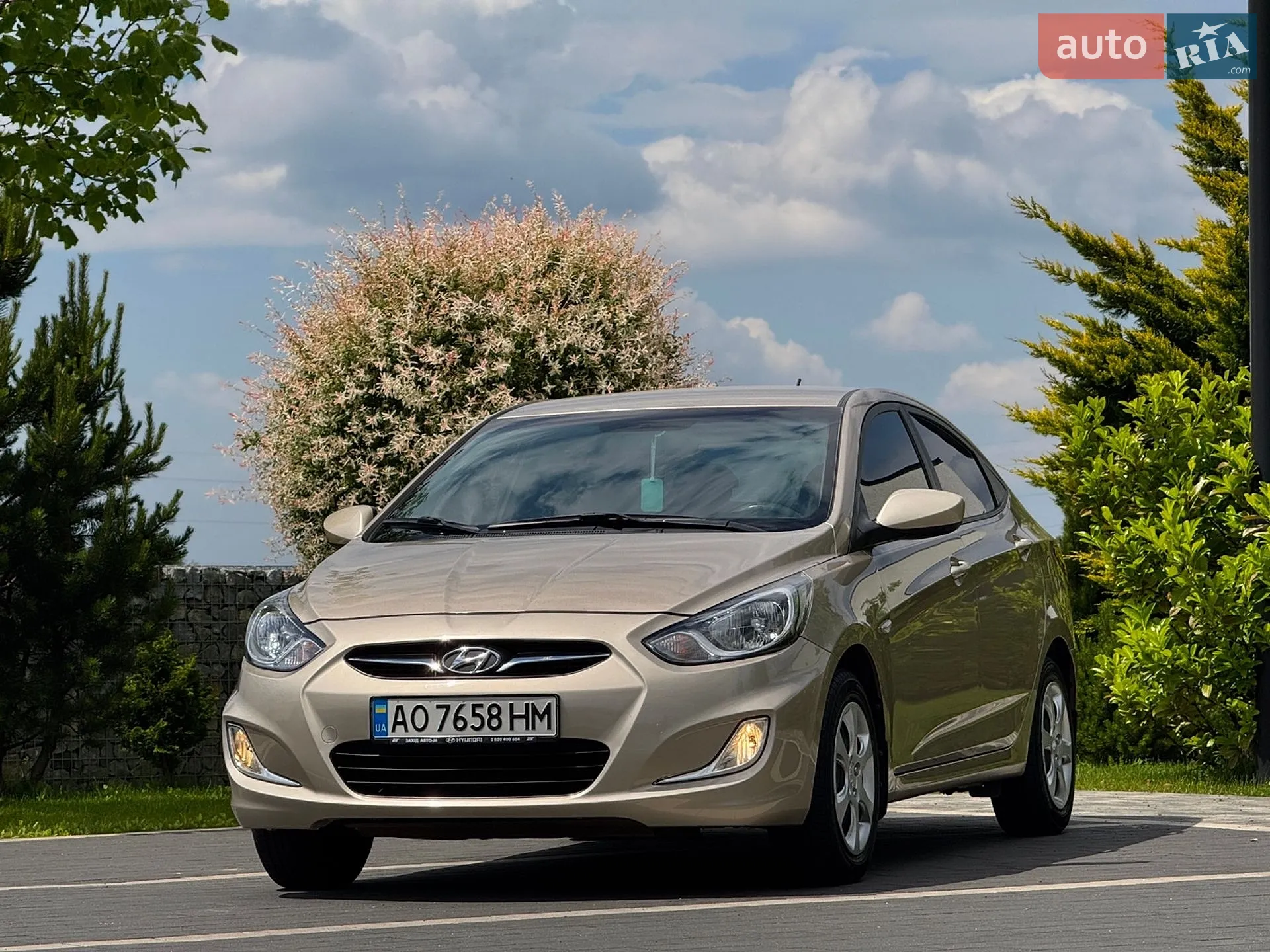 2012 Hyundai Accent - мініатюра 17