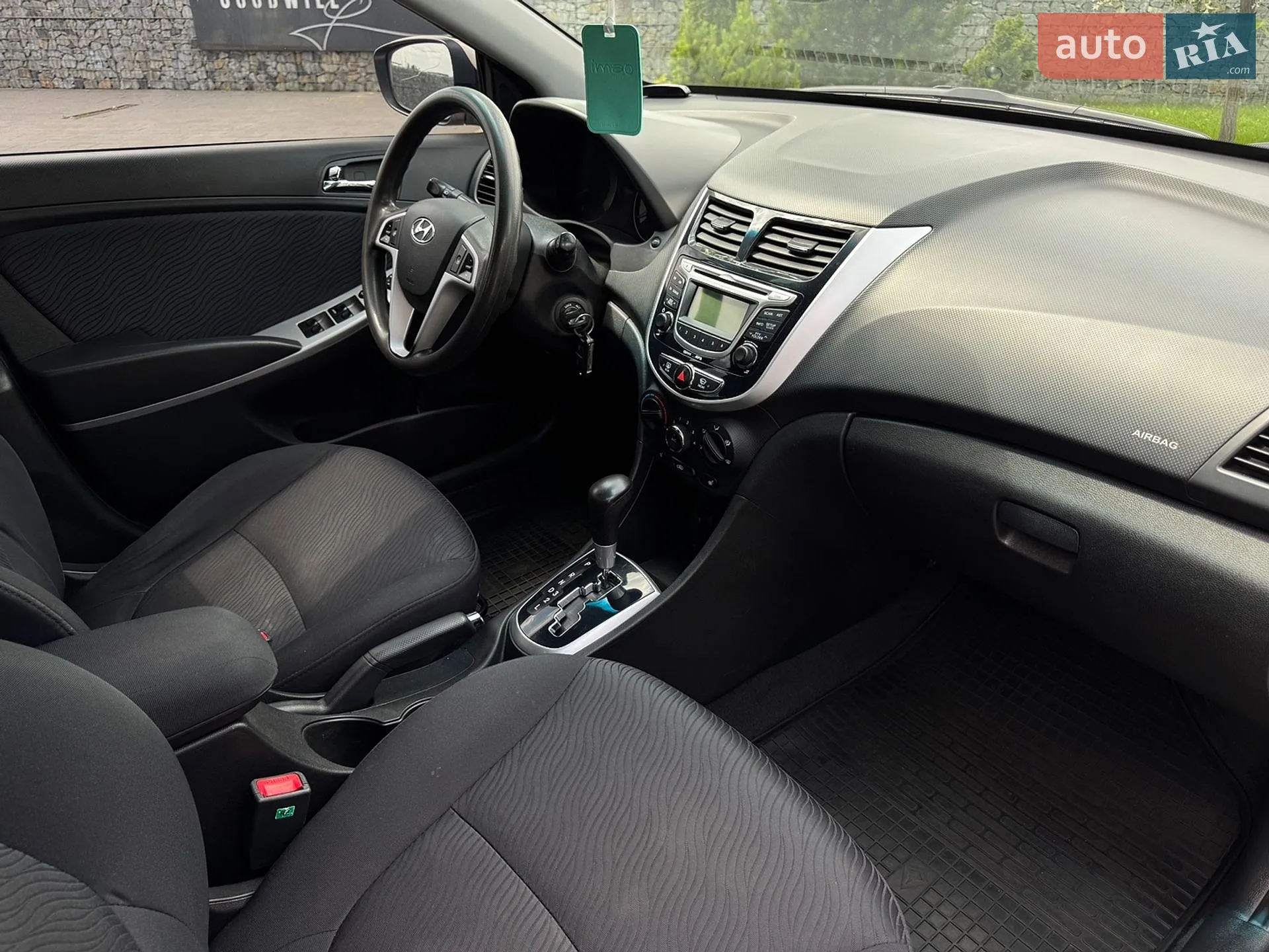 2012 Hyundai Accent - мініатюра 39