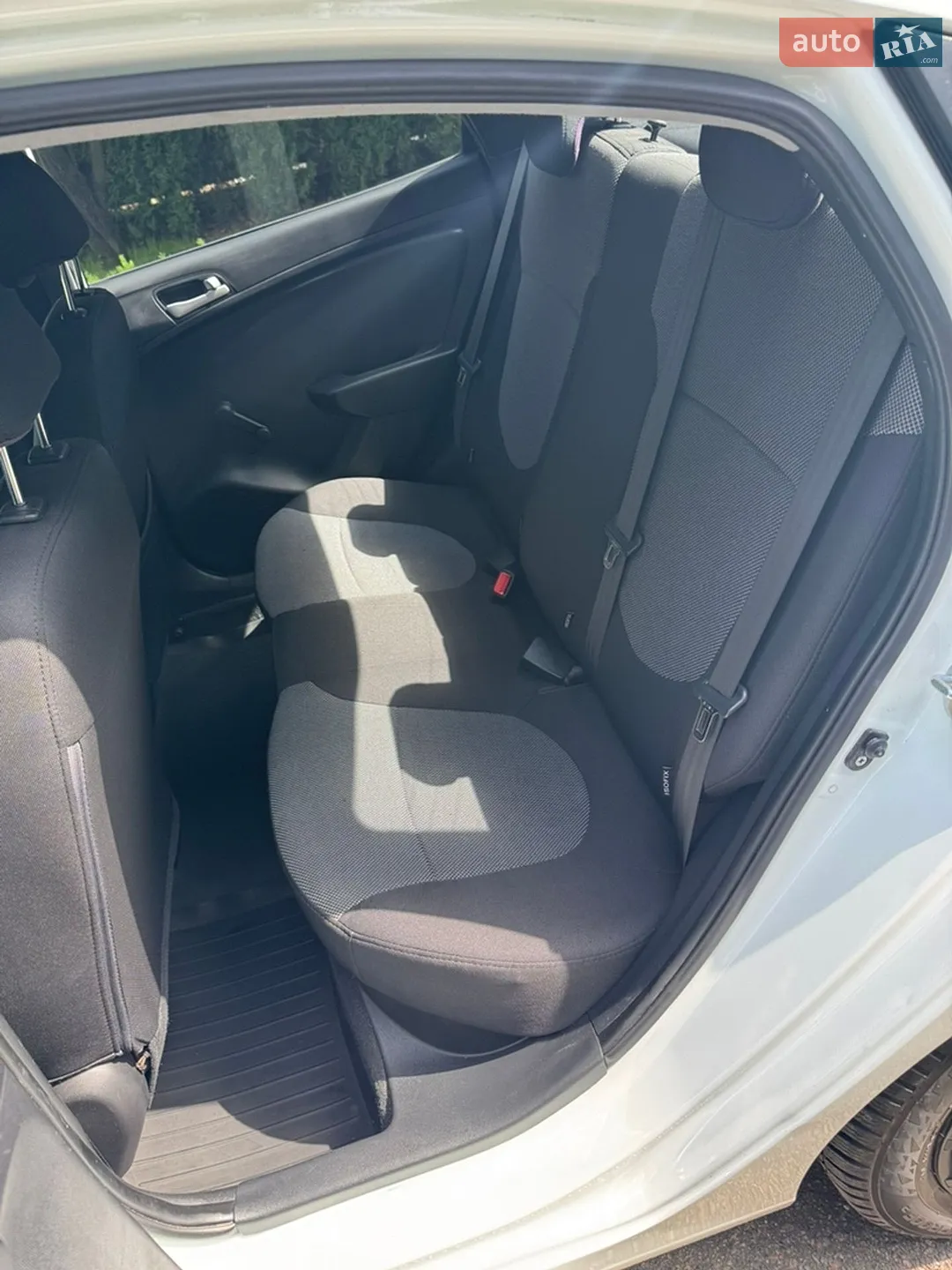 2012 Hyundai Accent - мініатюра 14