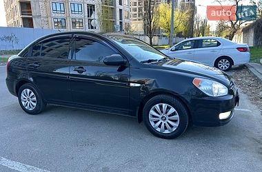 Седан Hyundai Accent 2008 в Киеве