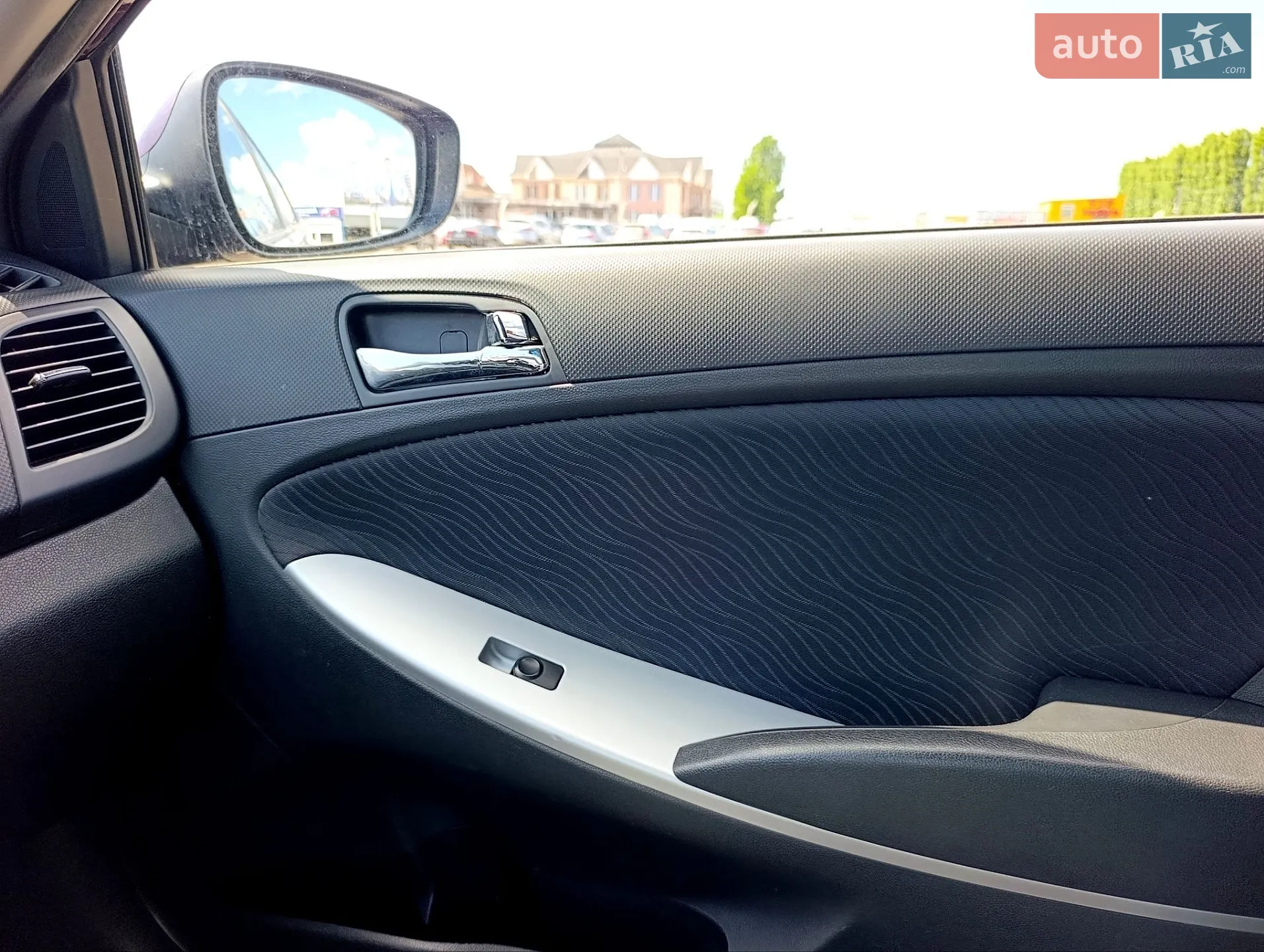 2013 Hyundai Accent - мініатюра 14