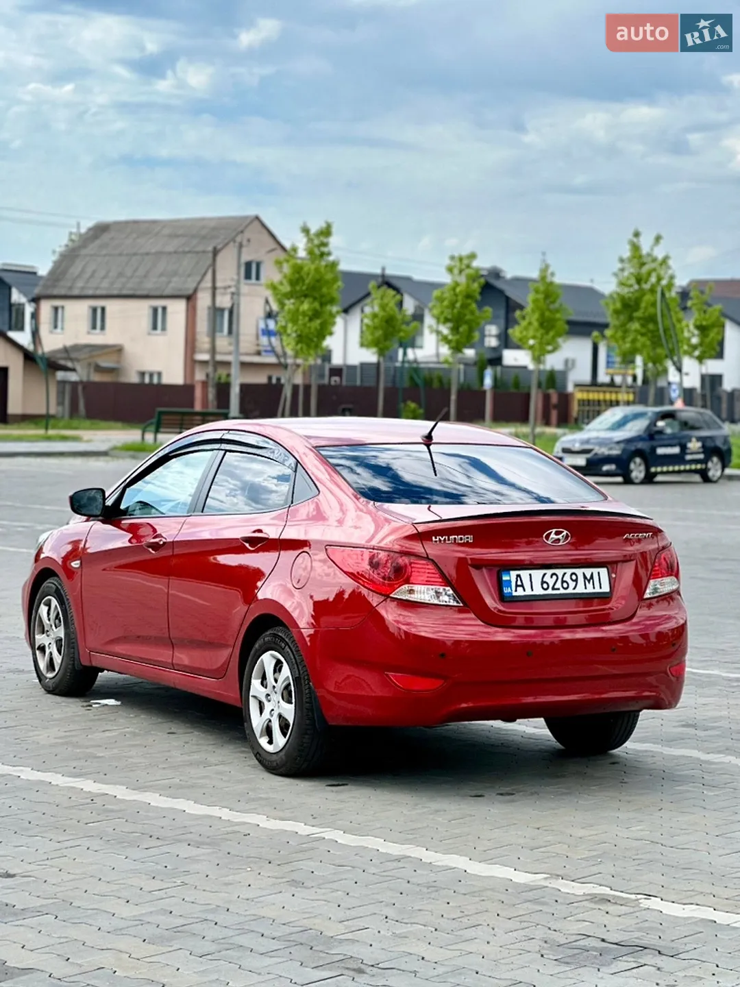 2011 Hyundai Accent - мініатюра 9