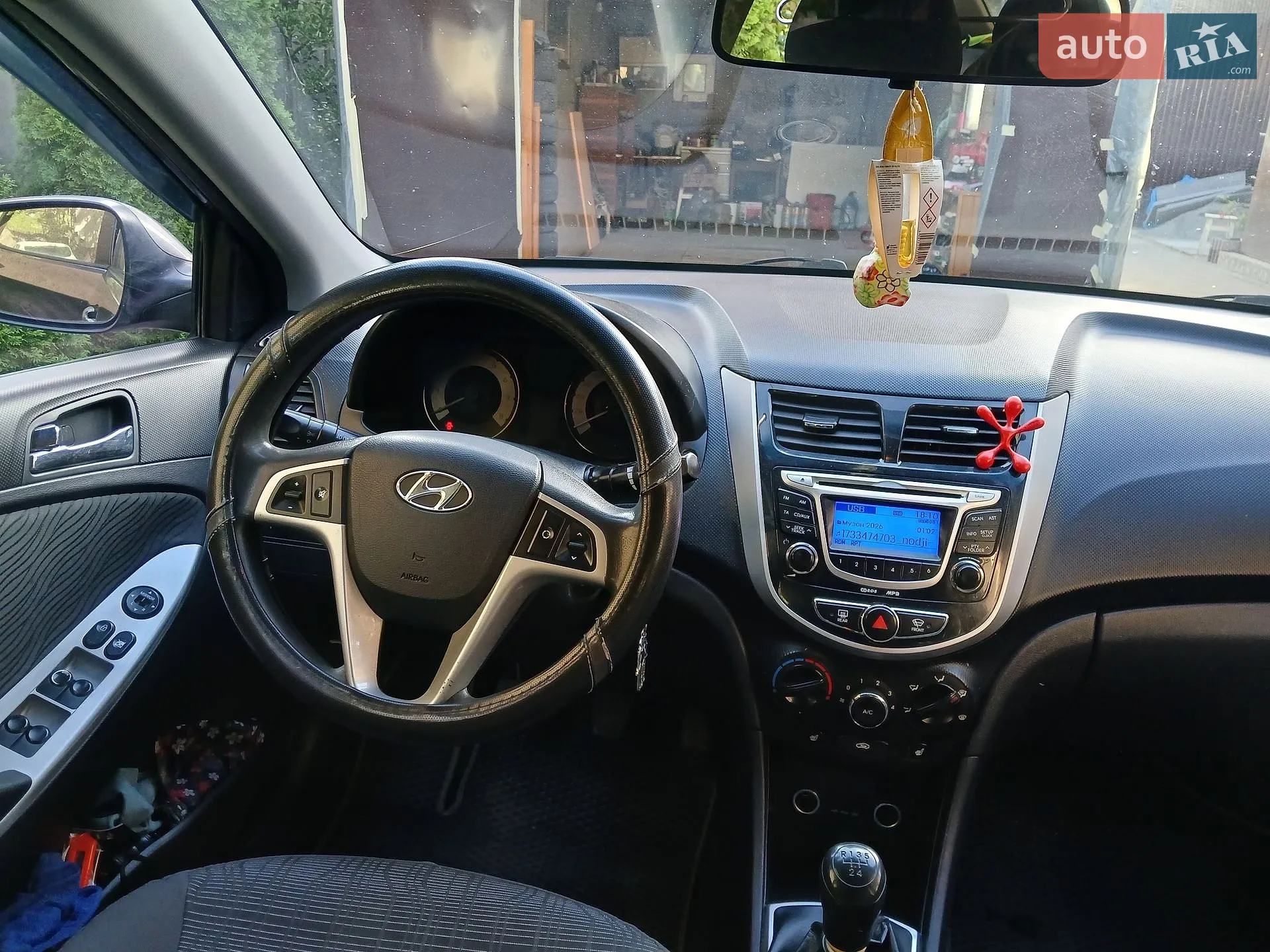 2012 Hyundai Accent - мініатюра 6