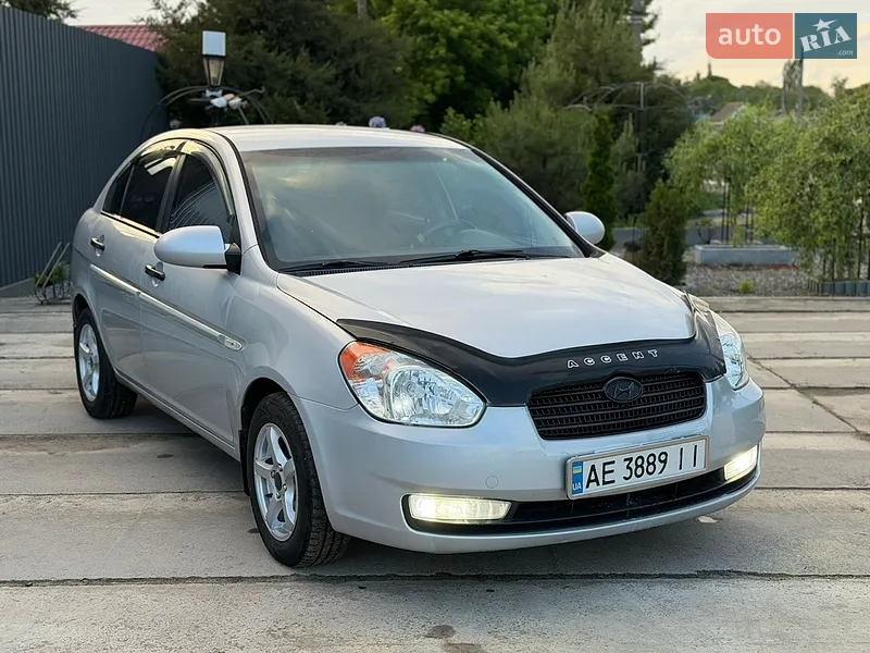 Hyundai Accent 2006 VIN NLHCM41AP7Z033315 фото оголошення 2 з 50