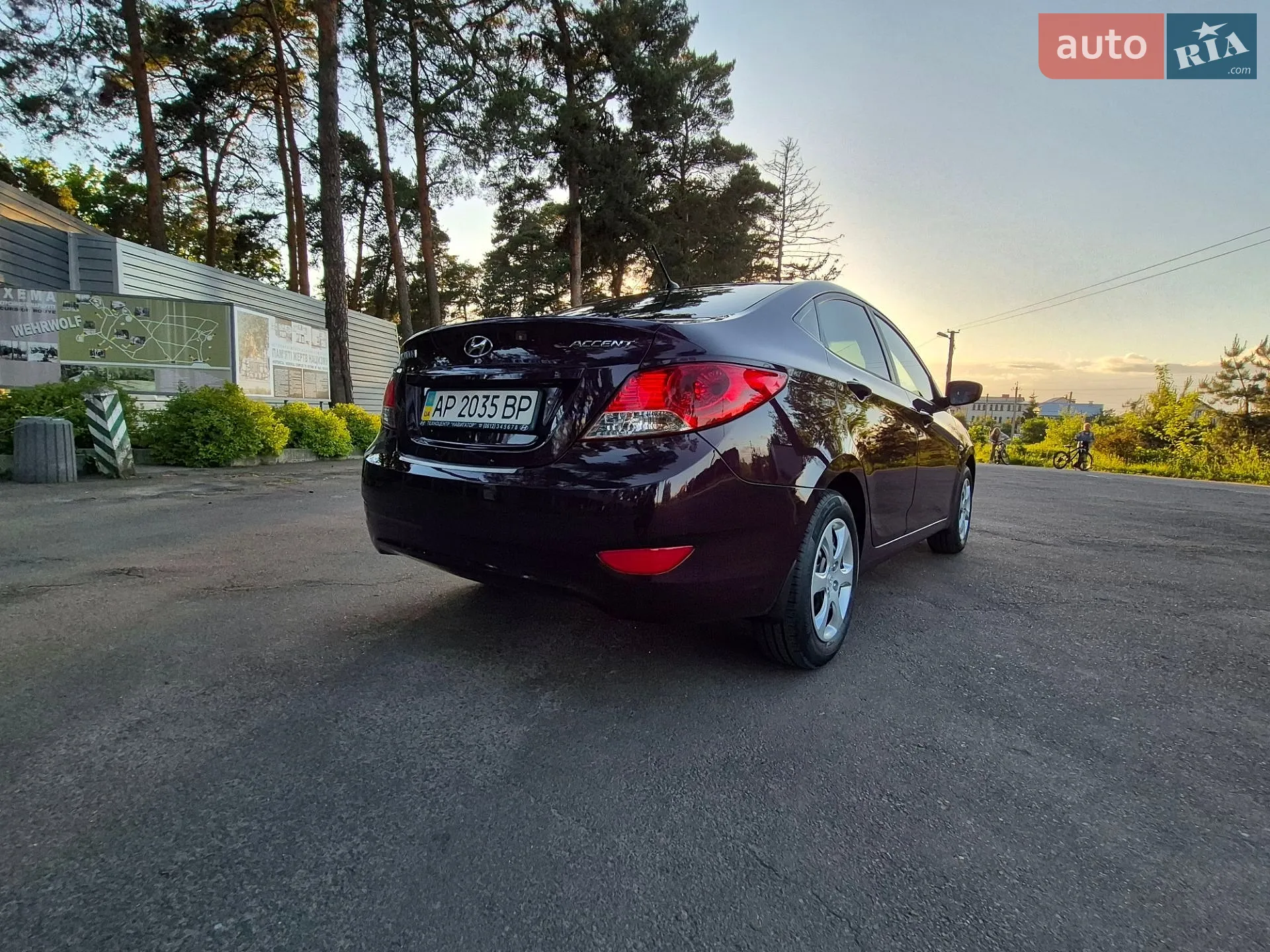 2012 Hyundai Accent - мініатюра 9