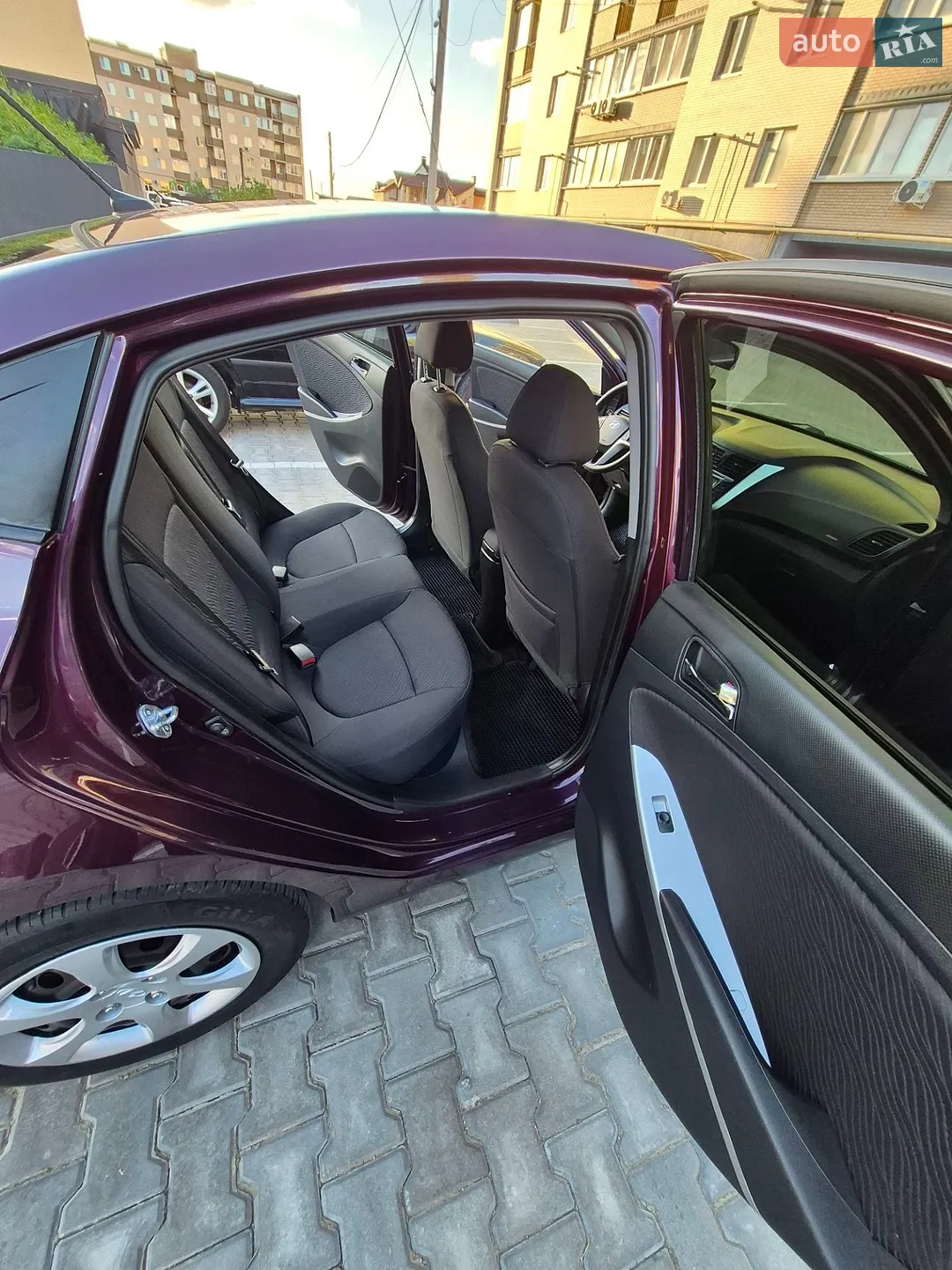 2012 Hyundai Accent - мініатюра 48