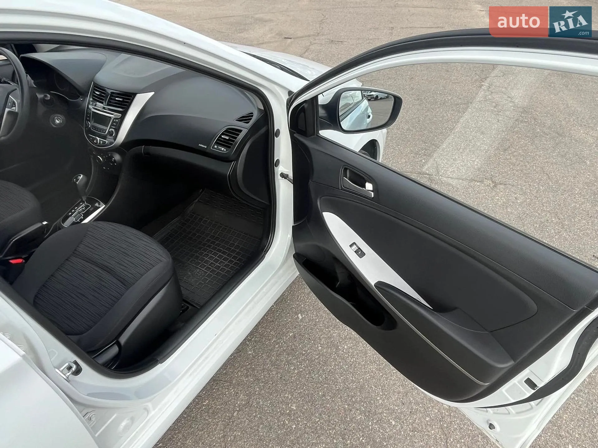 2019 Hyundai Accent - мініатюра 22