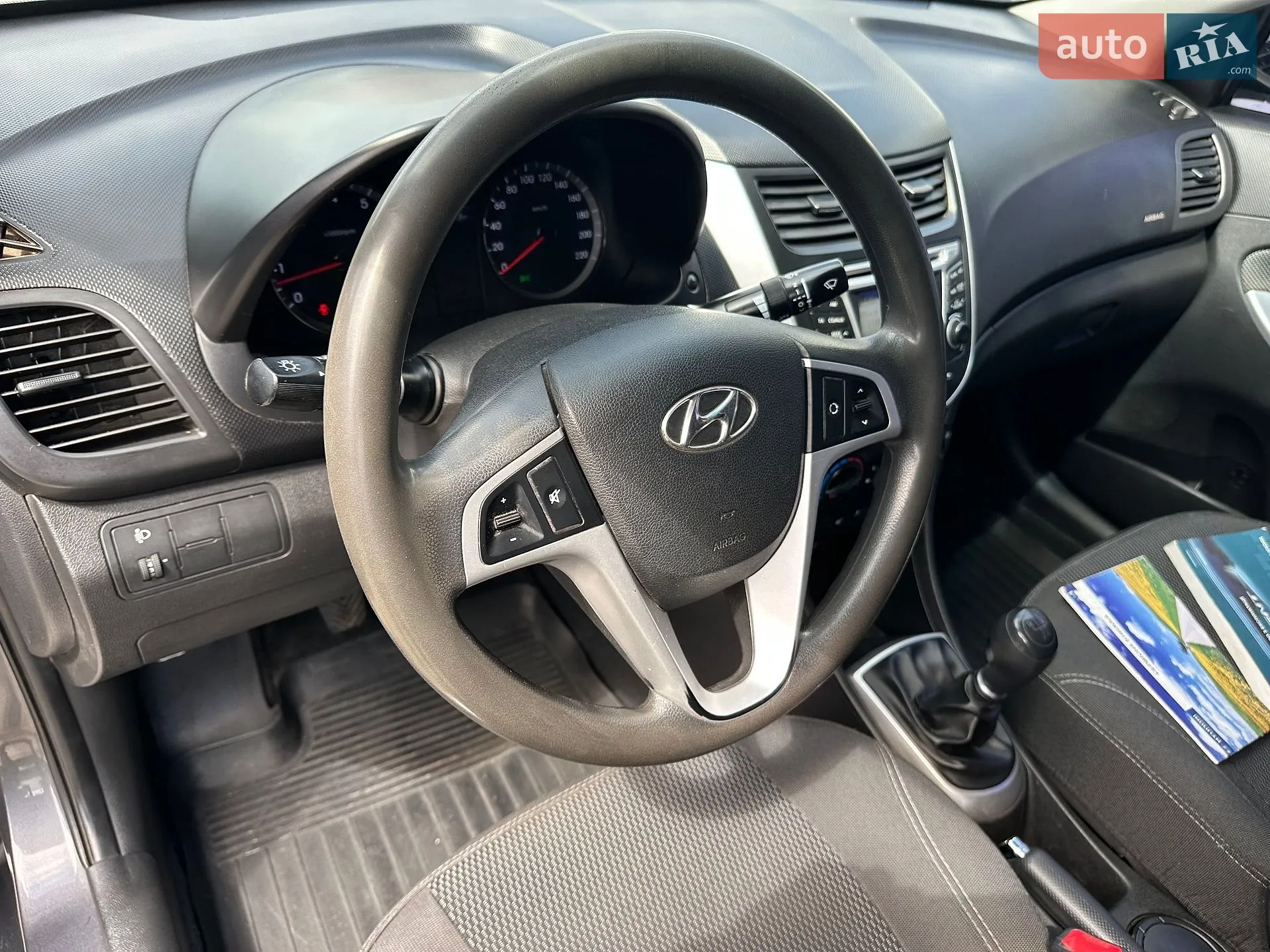2013 Hyundai Accent - мініатюра 20