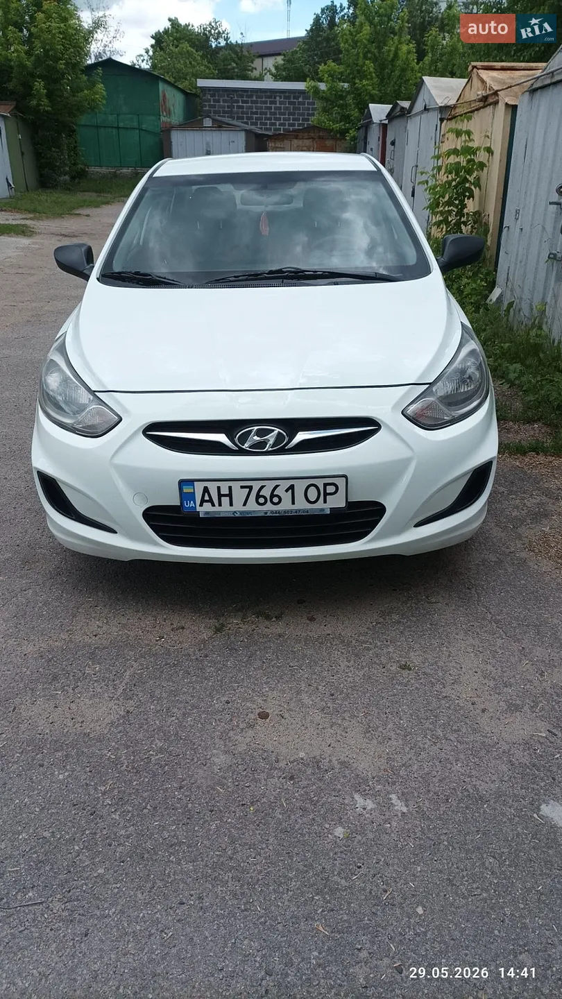 2012 Hyundai Accent - мініатюра 2