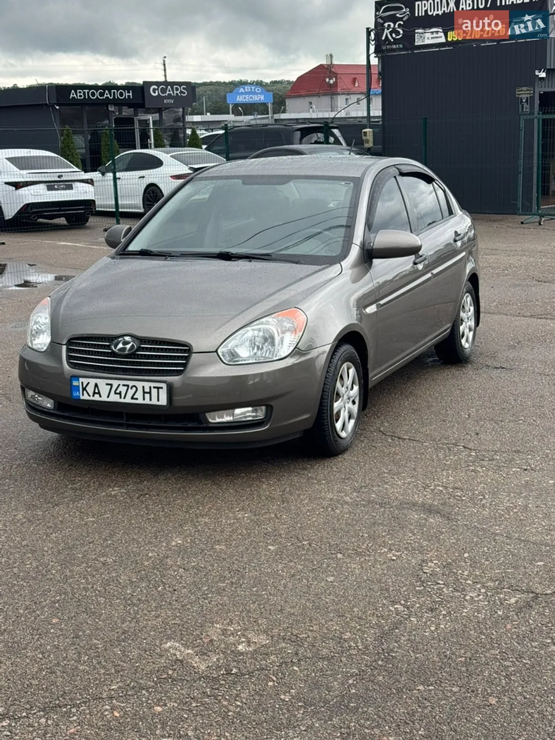 2010 Hyundai Accent - мініатюра 4