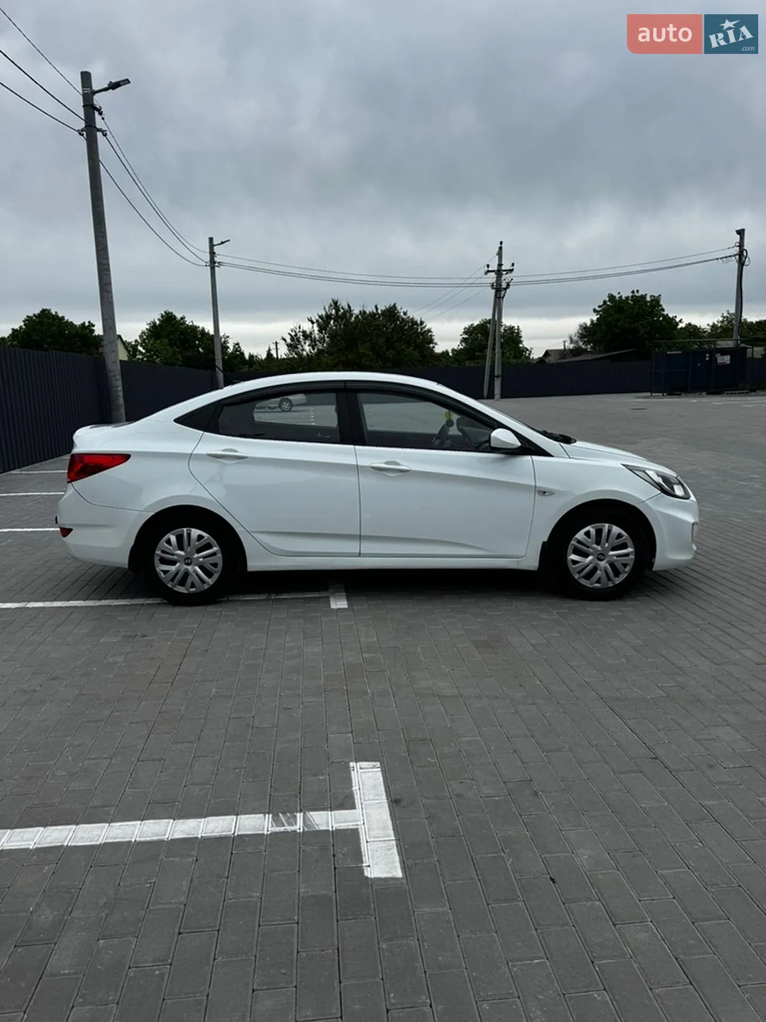 2012 Hyundai Accent - мініатюра 6
