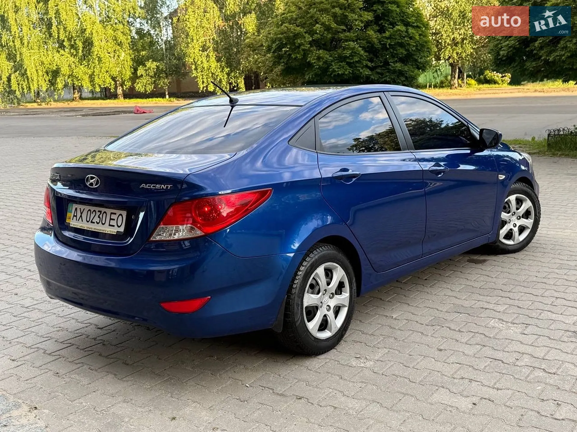 2012 Hyundai Accent - мініатюра 9