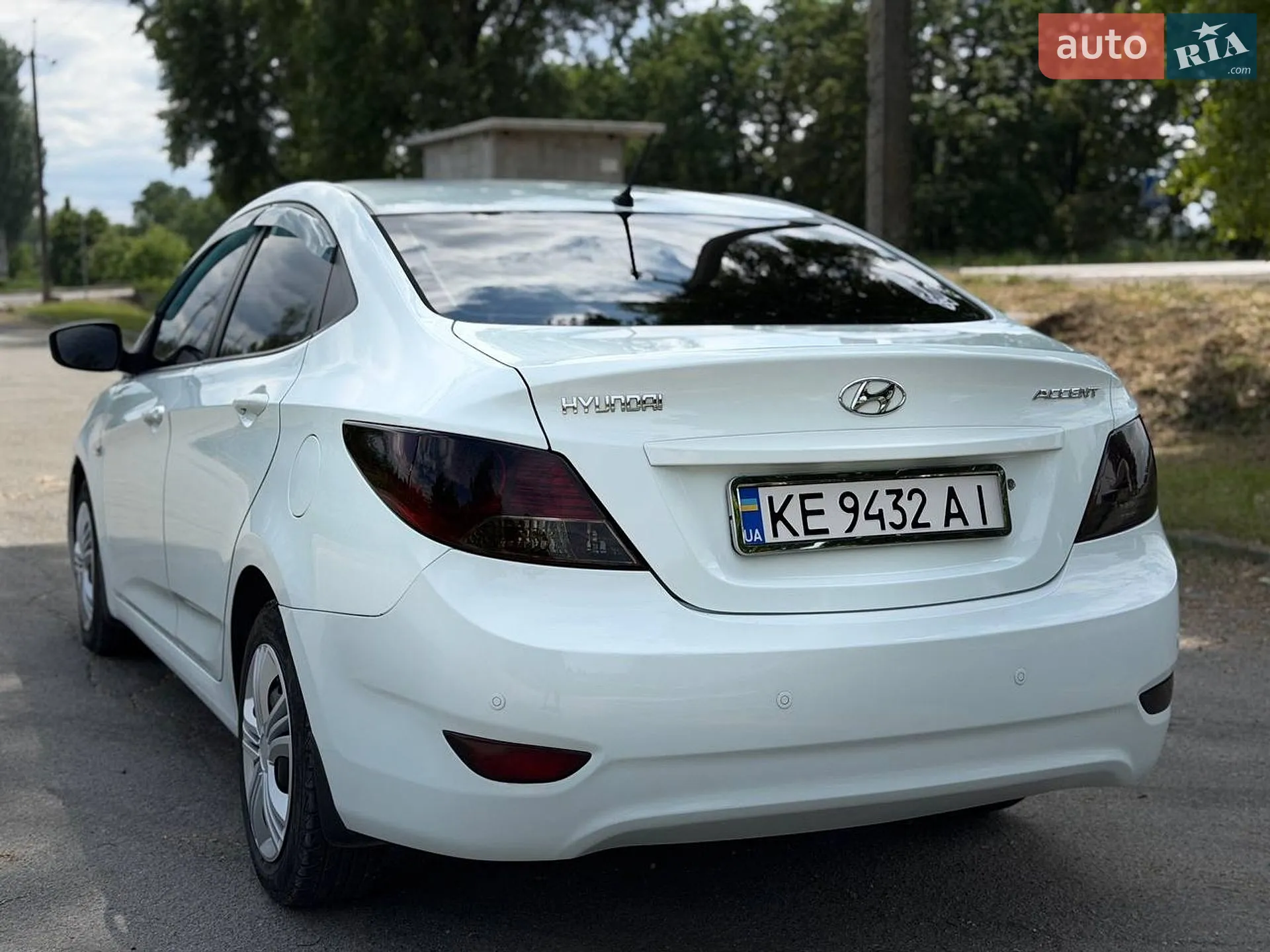 2011 Hyundai Accent - мініатюра 10