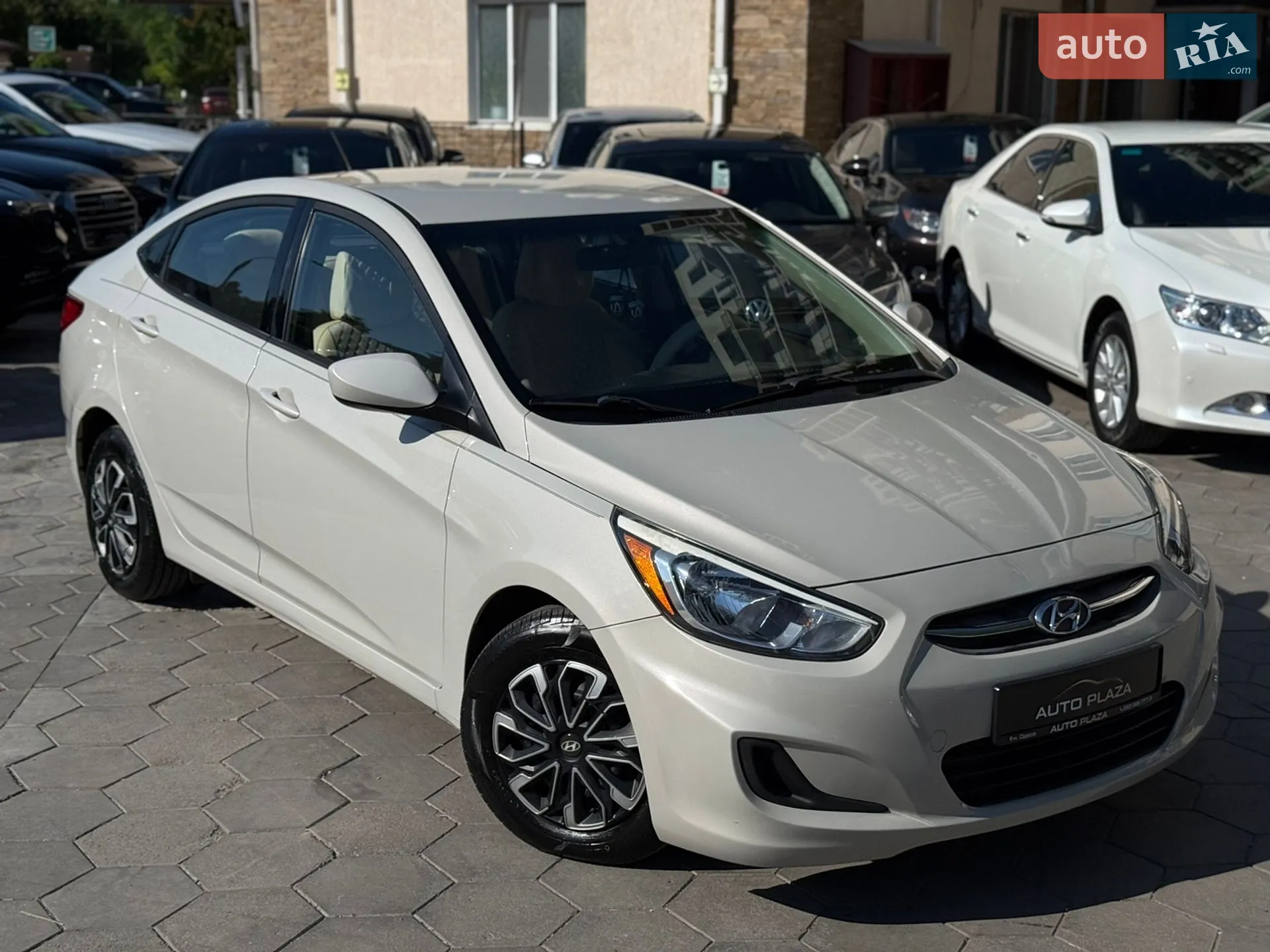 2016 Hyundai Accent - мініатюра 13