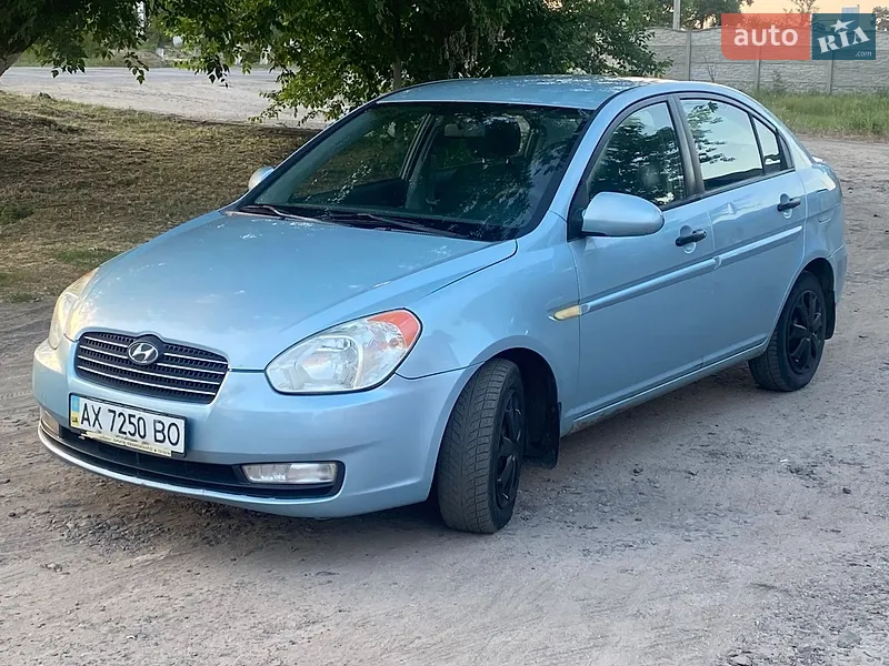 Hyundai Accent