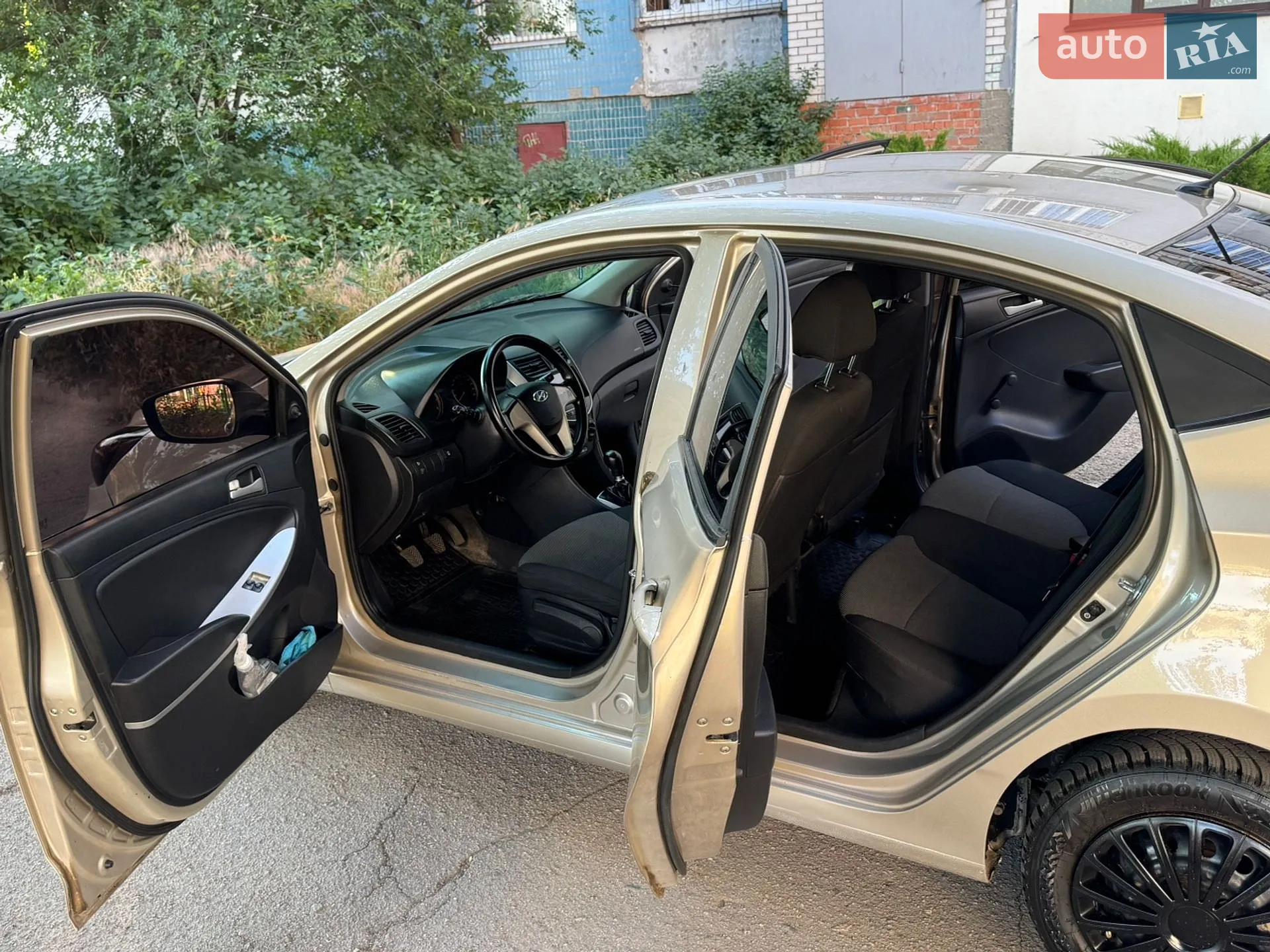 2011 Hyundai Accent - мініатюра 3