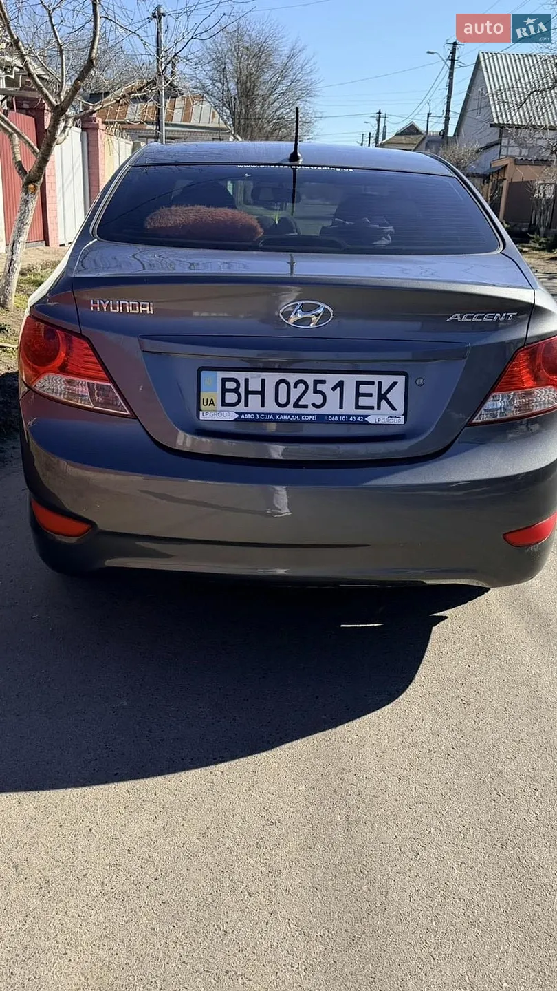 2013 Hyundai Accent - мініатюра 3