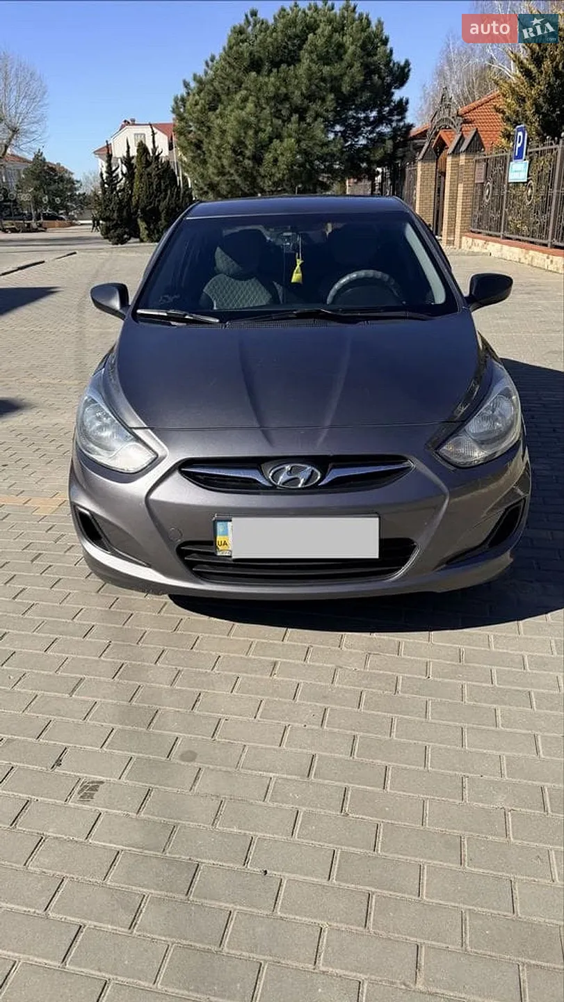 2013 Hyundai Accent - мініатюра 10