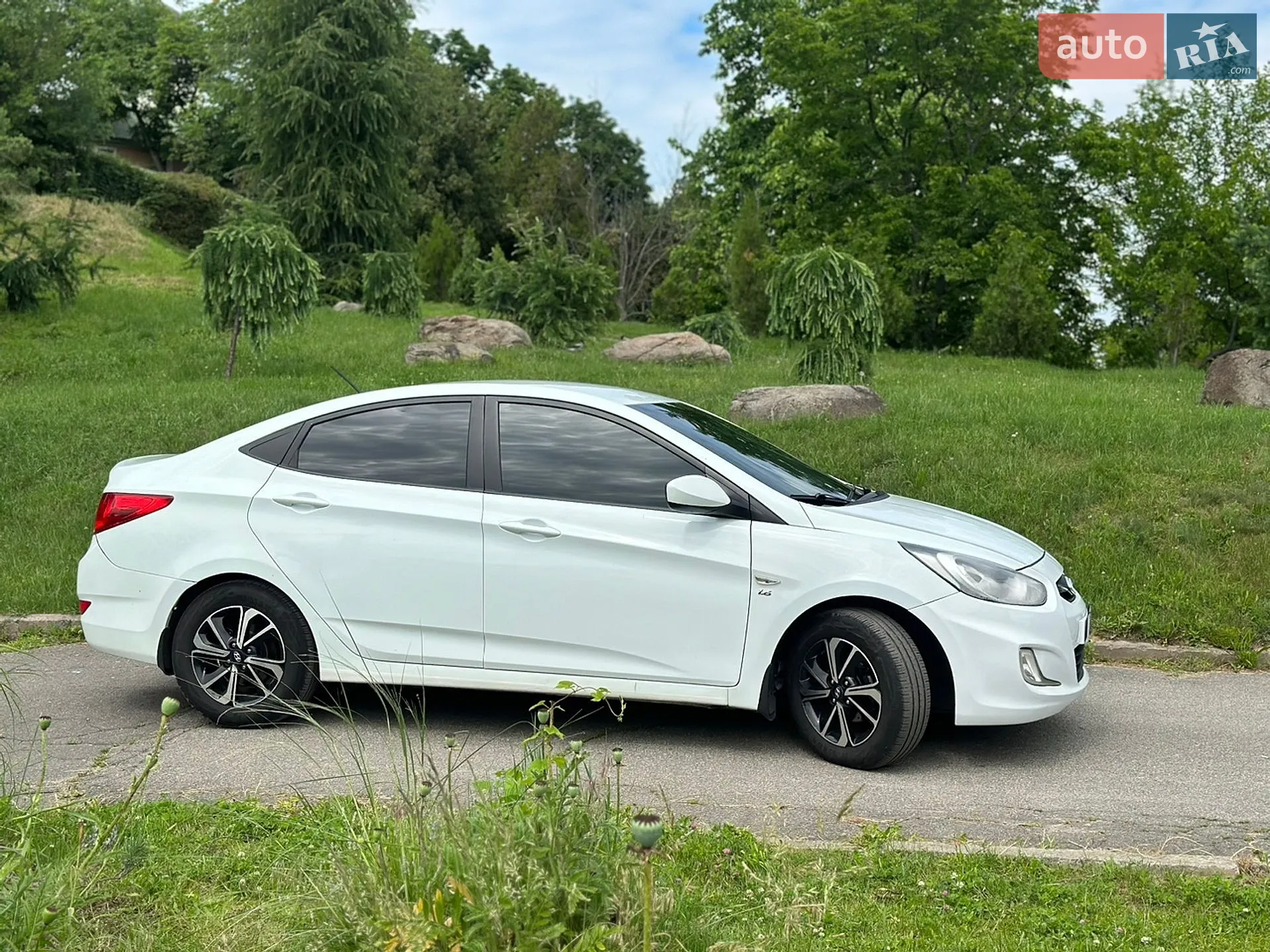 2012 Hyundai Accent - мініатюра 7