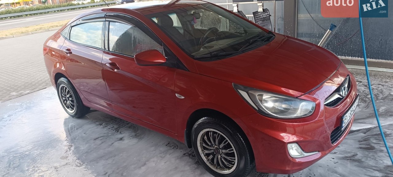 2012 Hyundai Accent - мініатюра 13