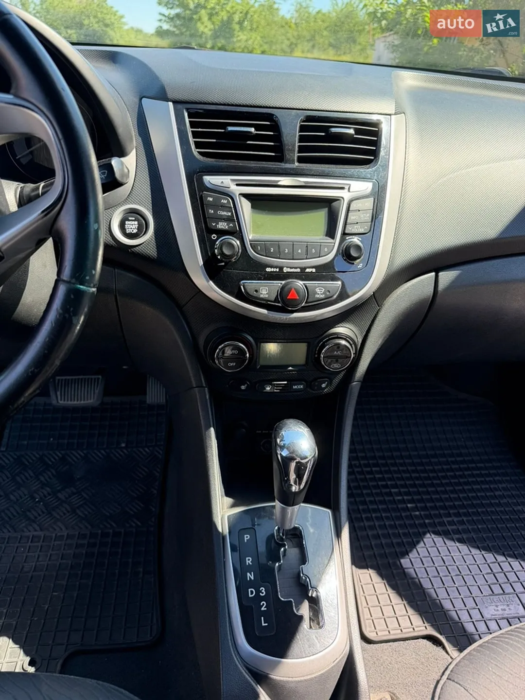 2011 Hyundai Accent - мініатюра 7