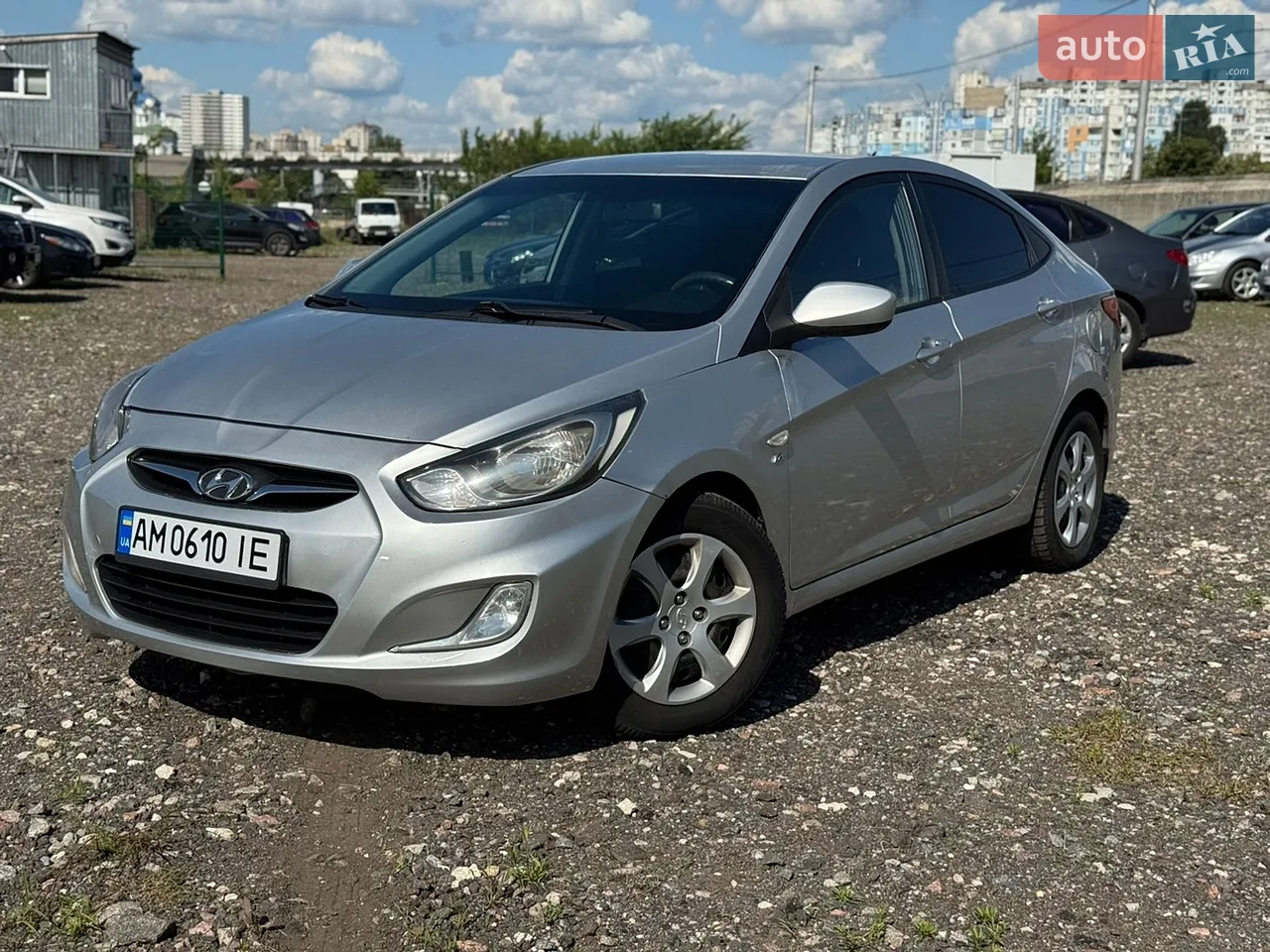 2012 Hyundai Accent - мініатюра 23