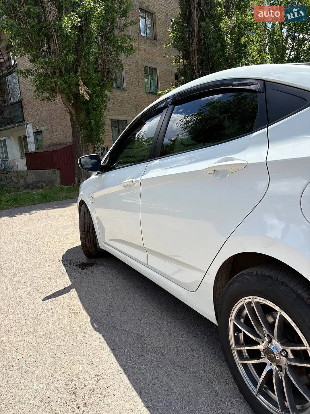 2012 Hyundai Accent - мініатюра 5