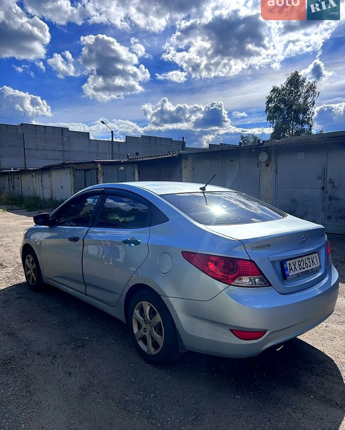 2011 Hyundai Accent - мініатюра 2
