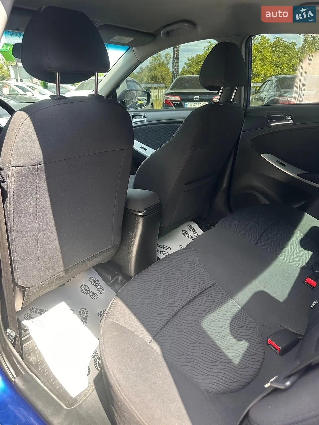 2012 Hyundai Accent - мініатюра 5