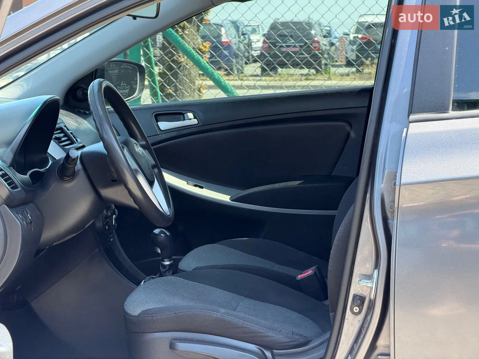 2011 Hyundai Accent - мініатюра 36