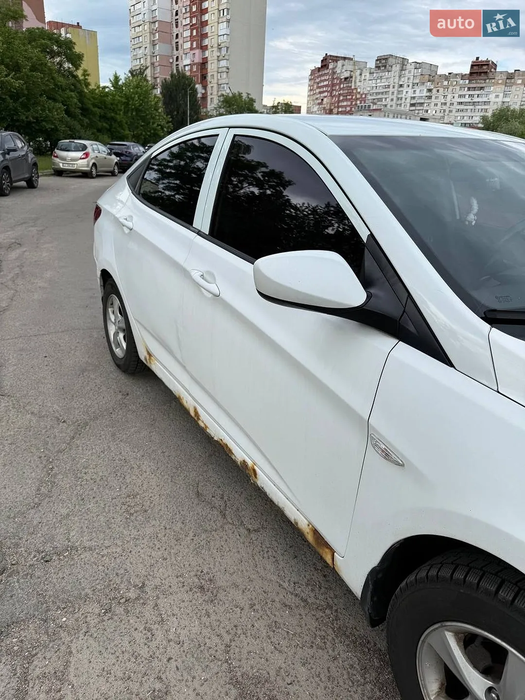 2012 Hyundai Accent - мініатюра 10
