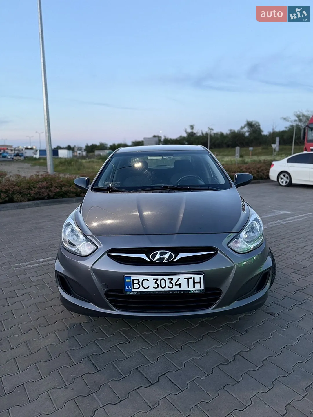 2011 Hyundai Accent - мініатюра 4