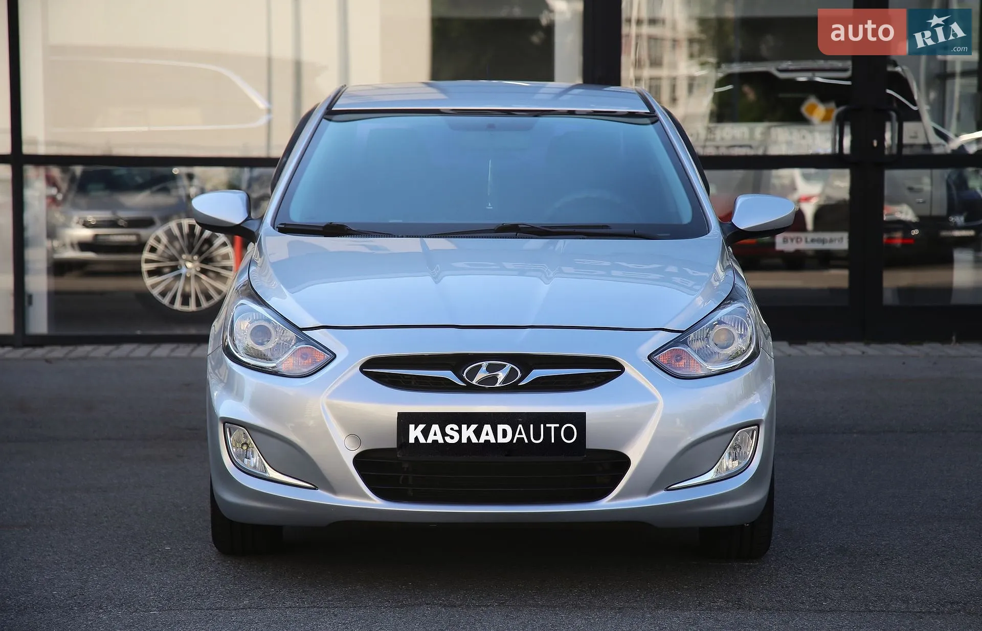 2012 Hyundai Accent - мініатюра 2