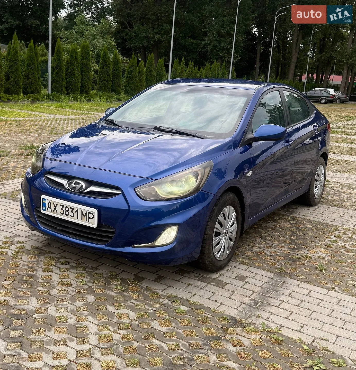 2011 Hyundai Accent - мініатюра 3